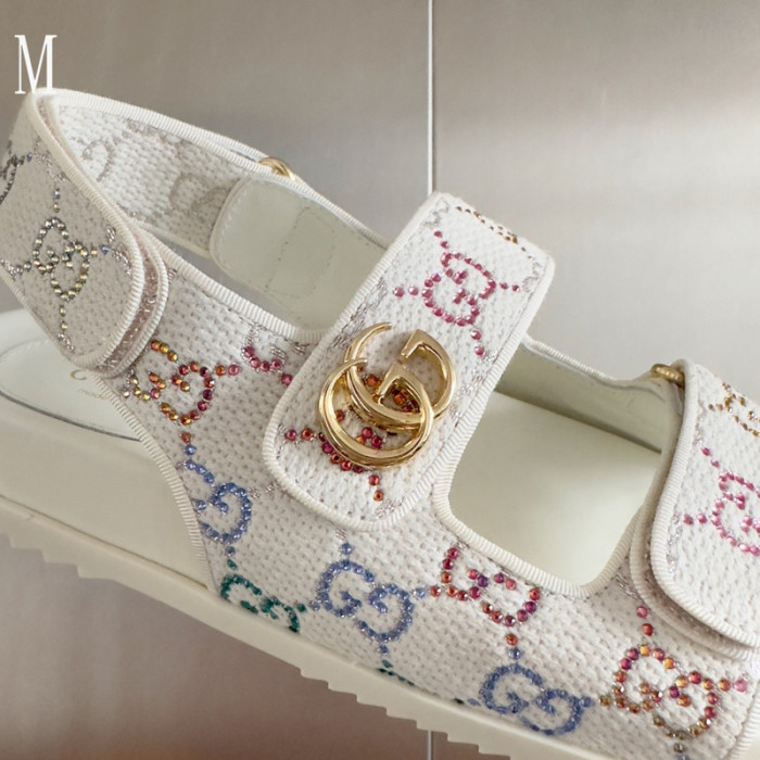Gv*c sandals