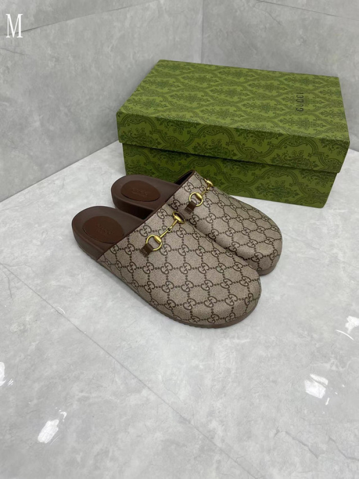 Gv*c sandals