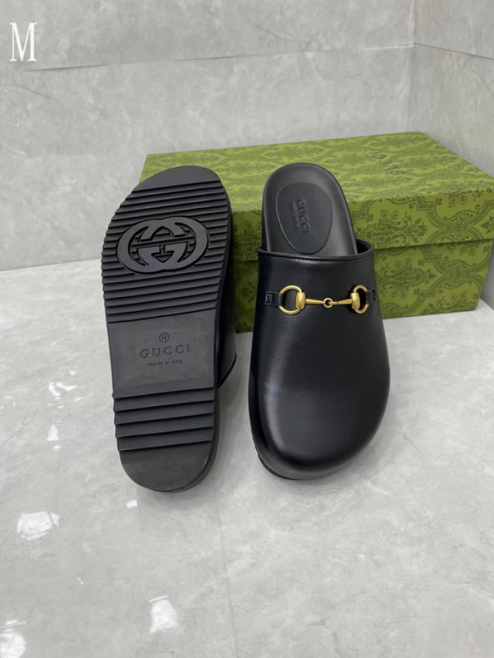 Gv*c sandals