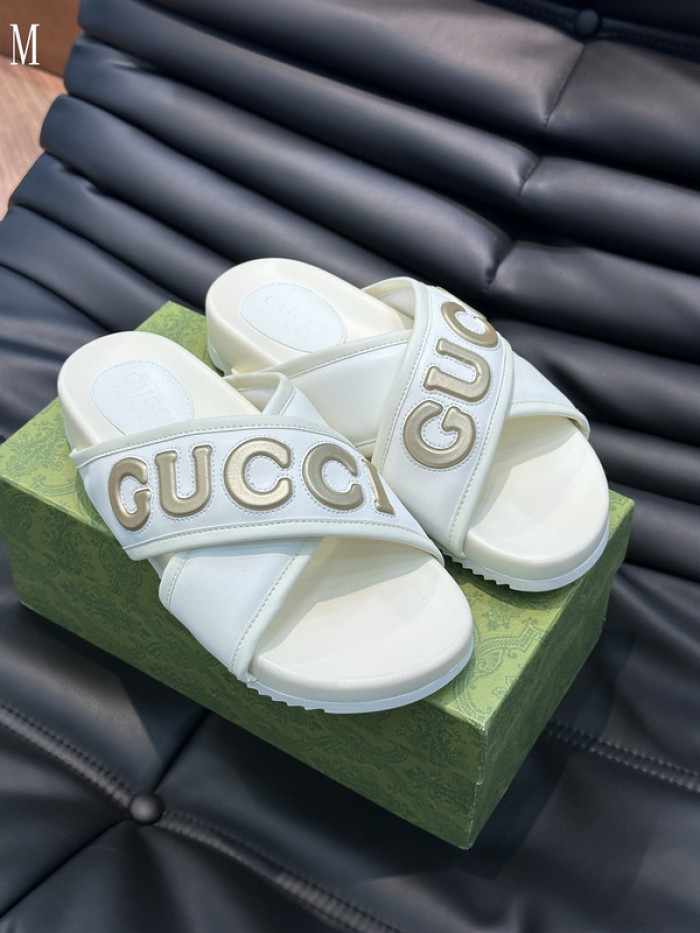 Gv*c sandals