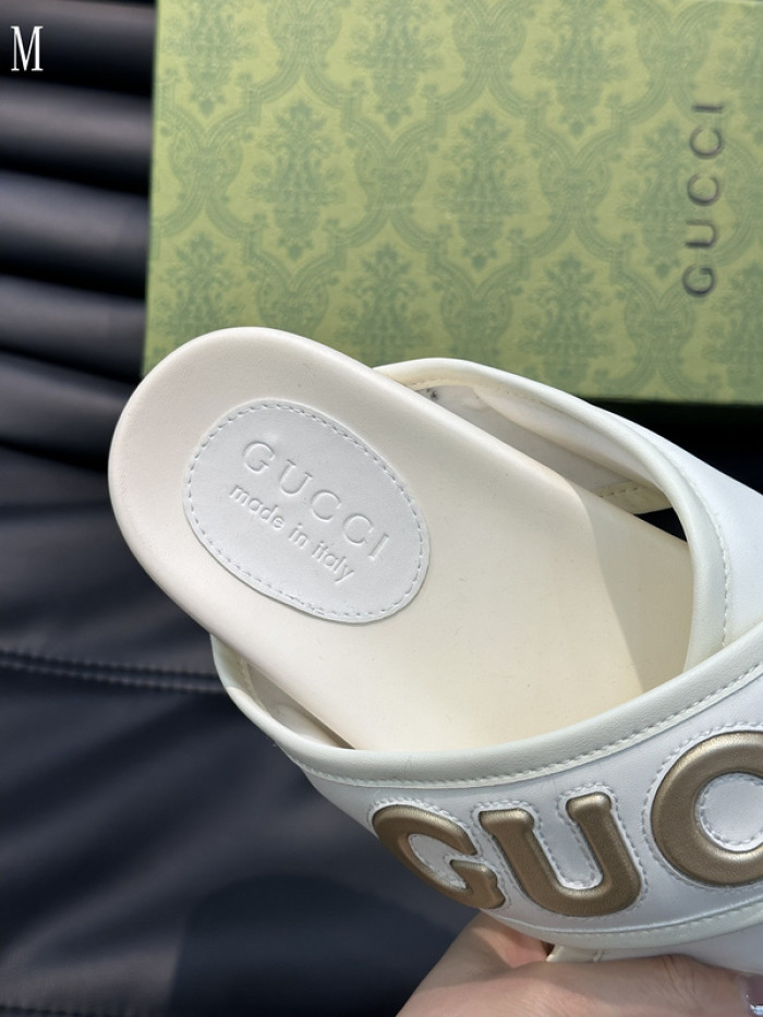 Gv*c sandals