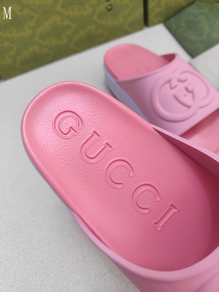 Gv*c sandals