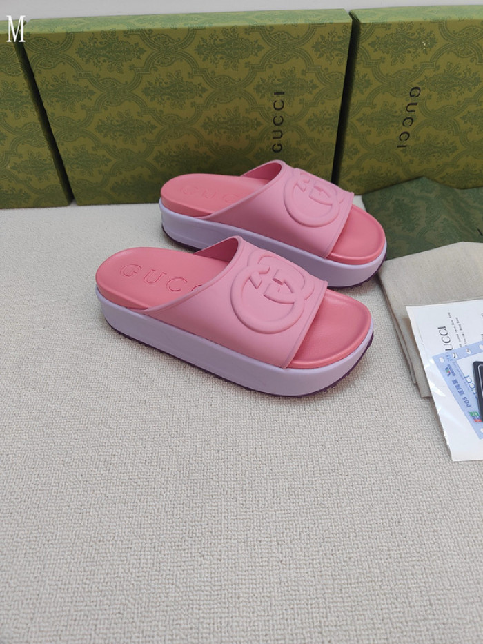 Gv*c sandals