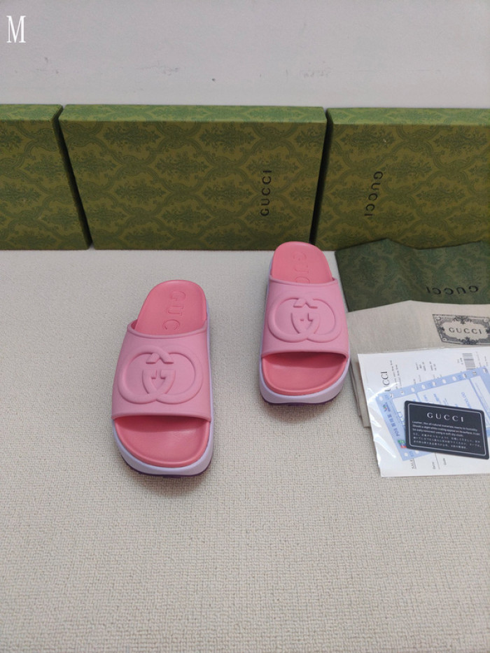 Gv*c sandals
