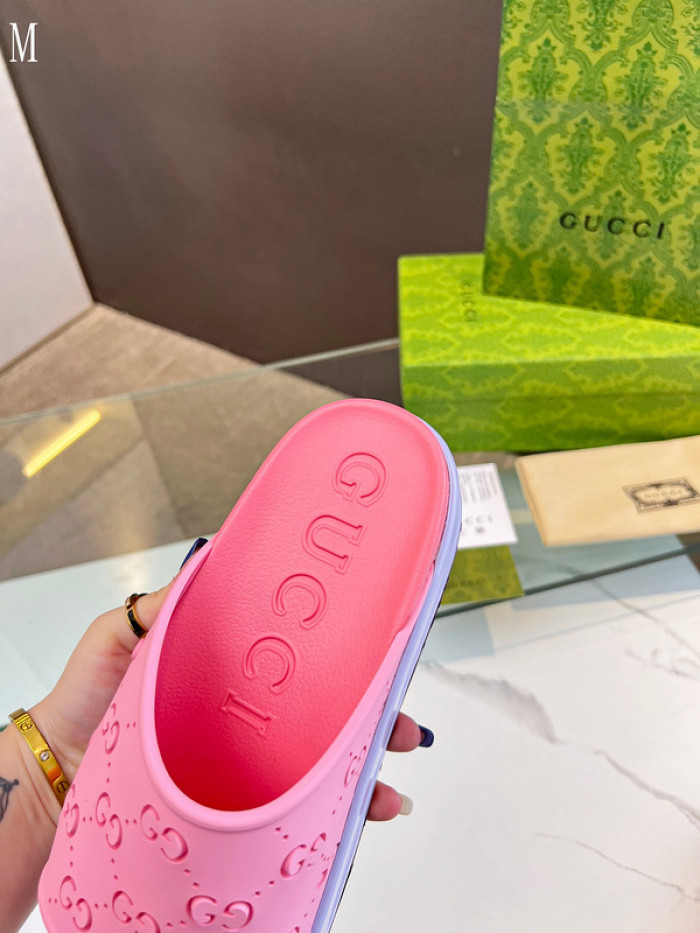 Gv*c sandals