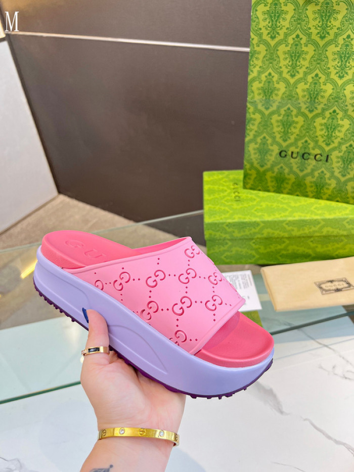 Gv*c sandals