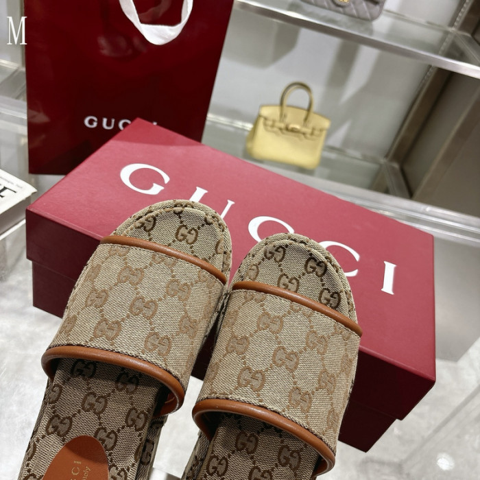 Gv*c sandals