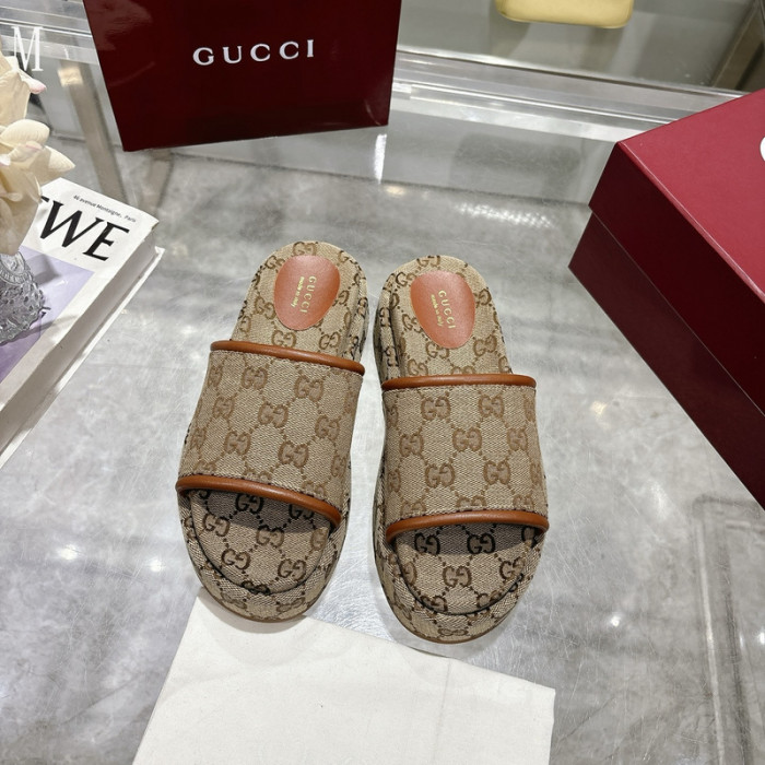 Gv*c sandals