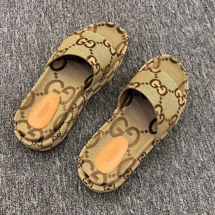Gv*c sandals