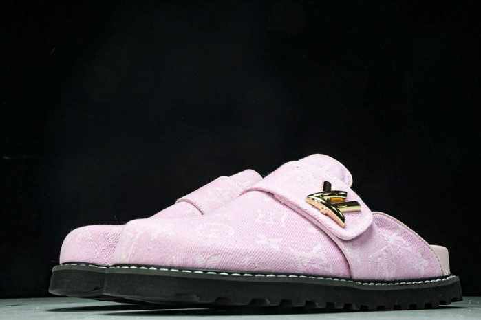 LV SANDALS
