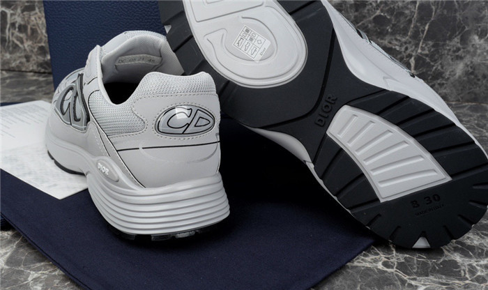 D*or b30 sneaker