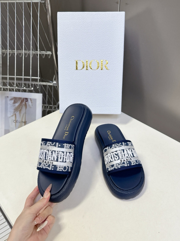D10r lady sandals
