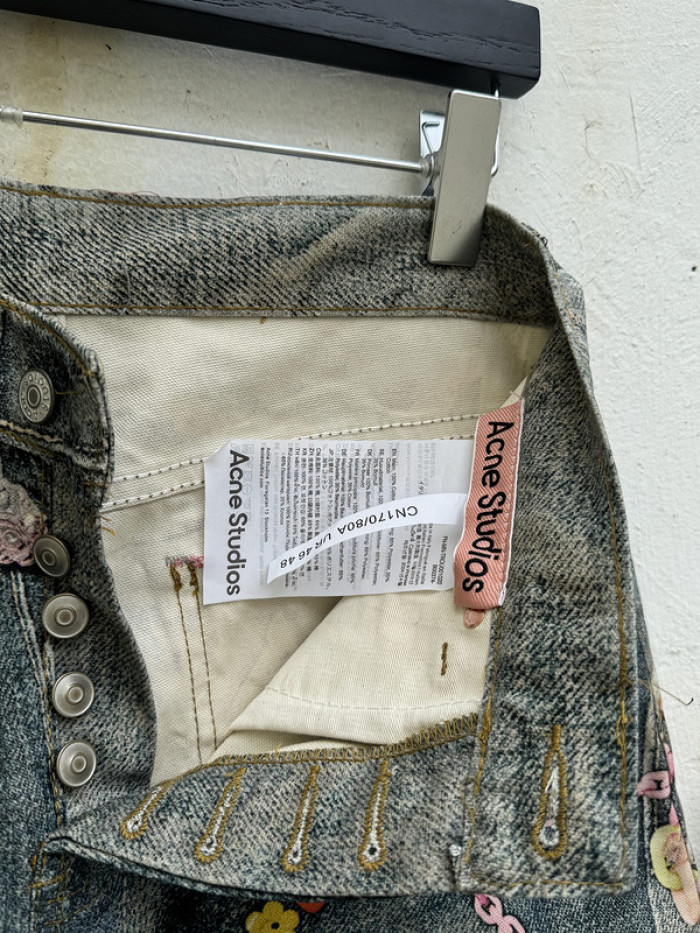 Acne Studios
