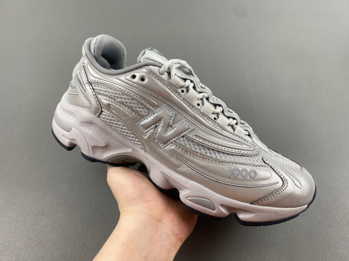 new Ba1an*e 1000 “angora/moonrock”