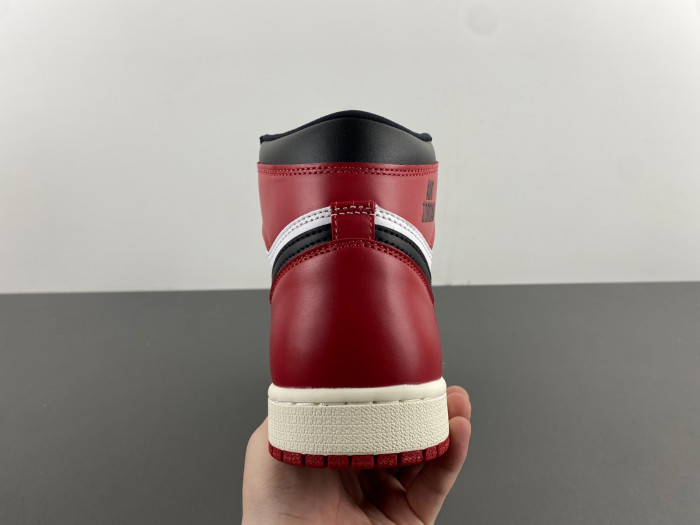 air jordan 1 high og black toe reimagined dz5485-106