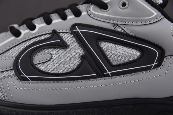 D10r b30 sneaker