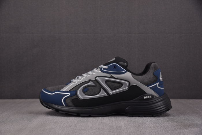 D10r b30 sneaker