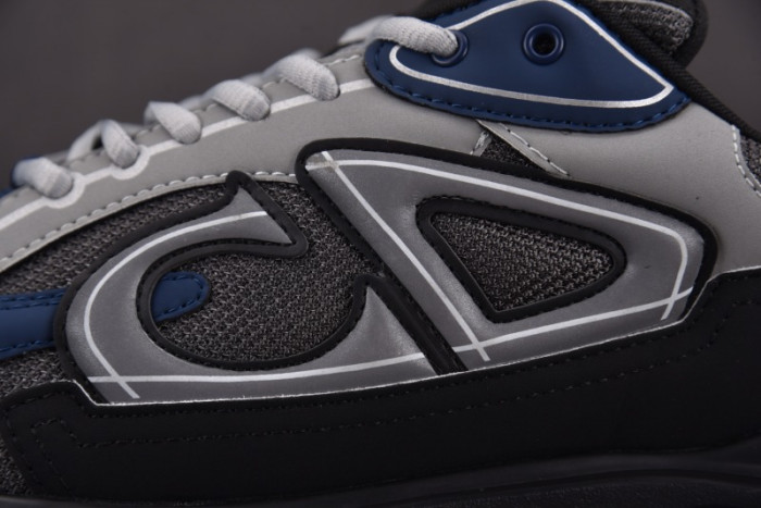 D10r b30 sneaker