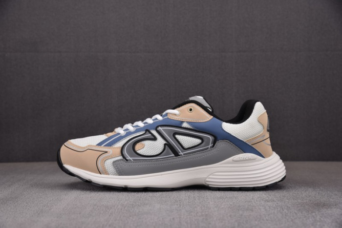 D10r b30 sneaker