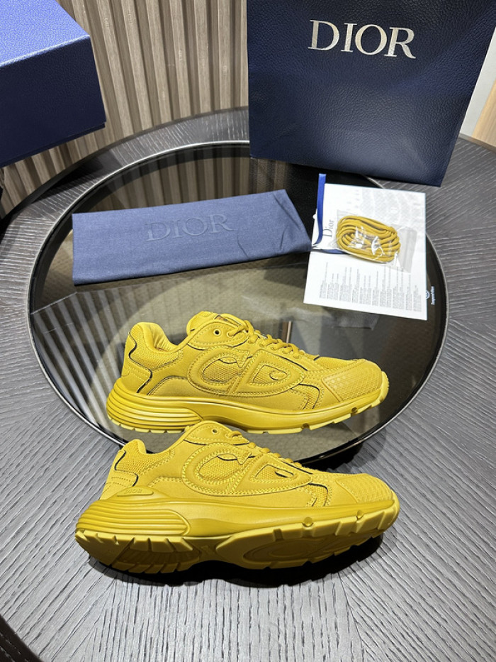 D10r b30 sneaker