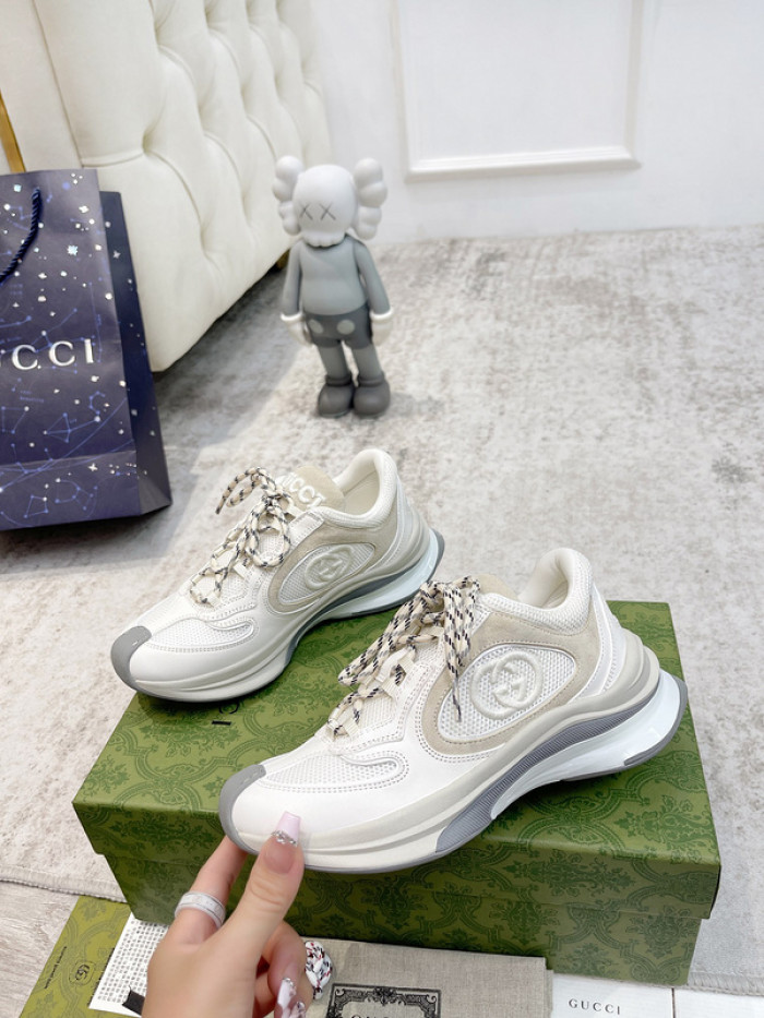Gvc*1 run sneaker