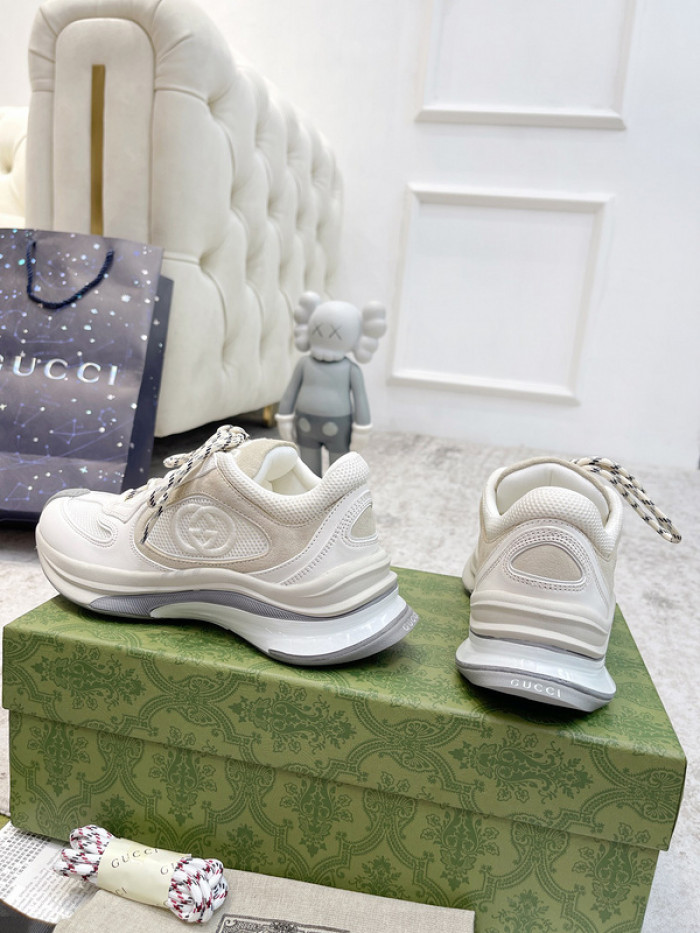Gvc*1 run sneaker