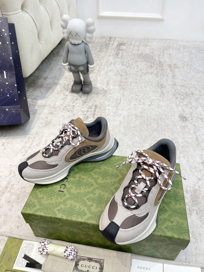 Gvc*1 run sneaker