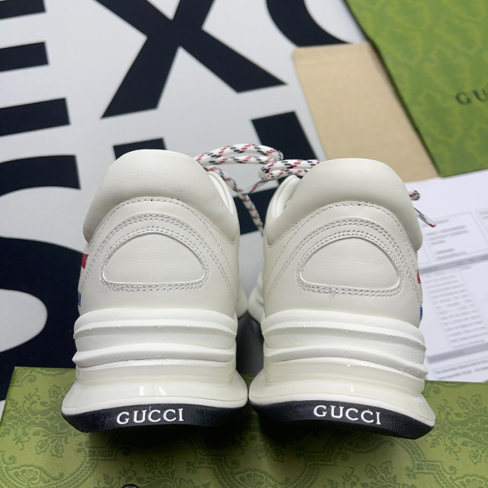Gvc*1 run sneaker