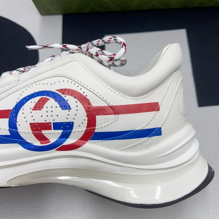Gvc*1 run sneaker