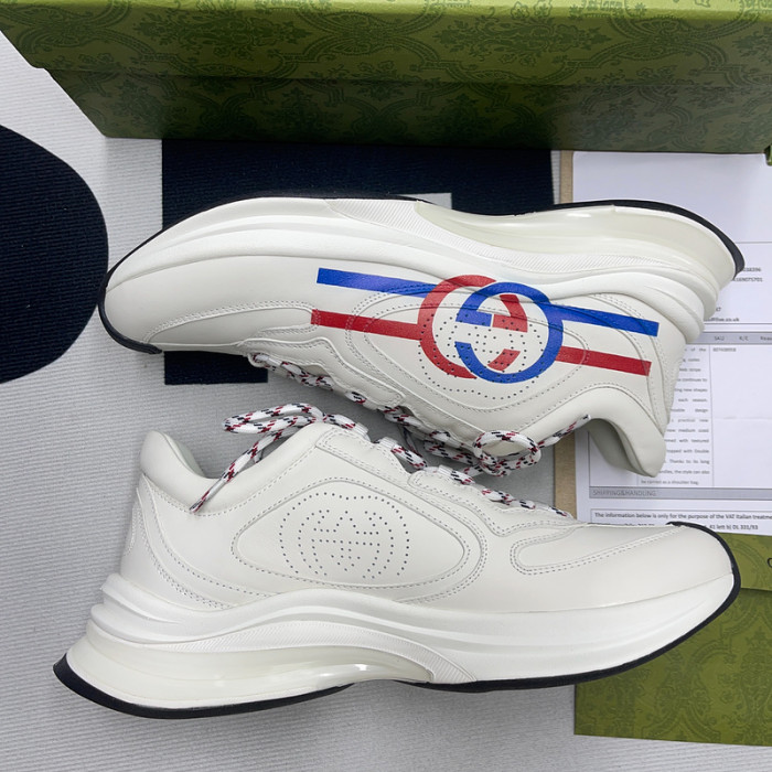 Gvc*1 run sneaker