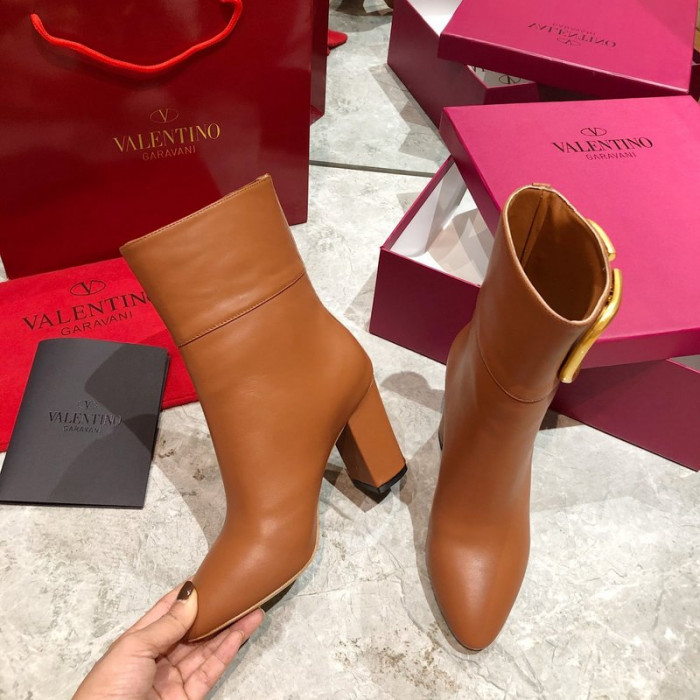 Va*lentino Boots