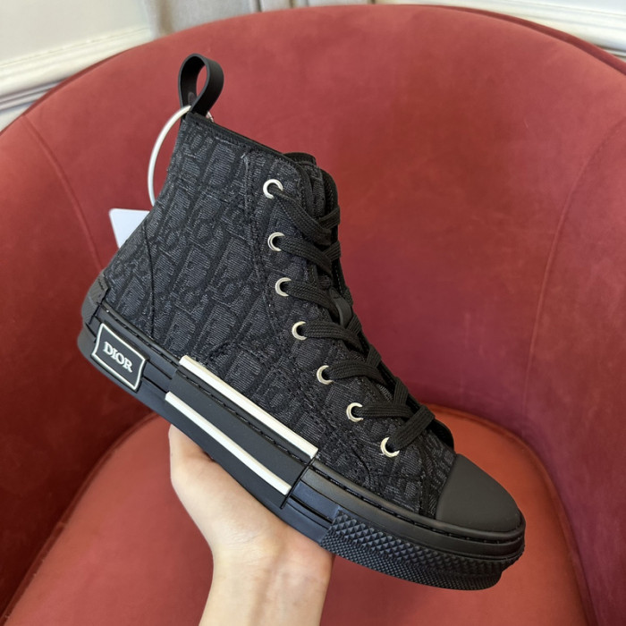 D10r b23 oblique sneaker