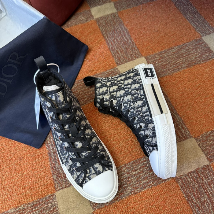 D10r b23 oblique sneaker