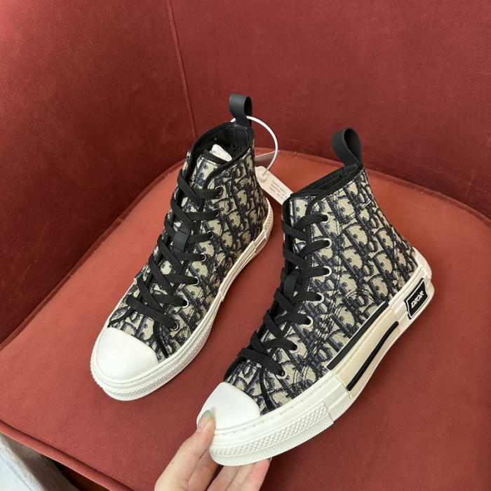 D10r b23 oblique sneaker