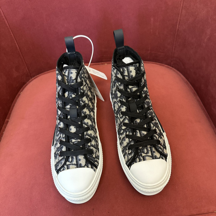 D10r b23 oblique sneaker