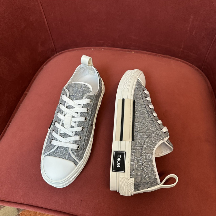D10r b23 oblique sneaker