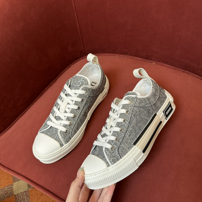D10r b23 oblique sneaker