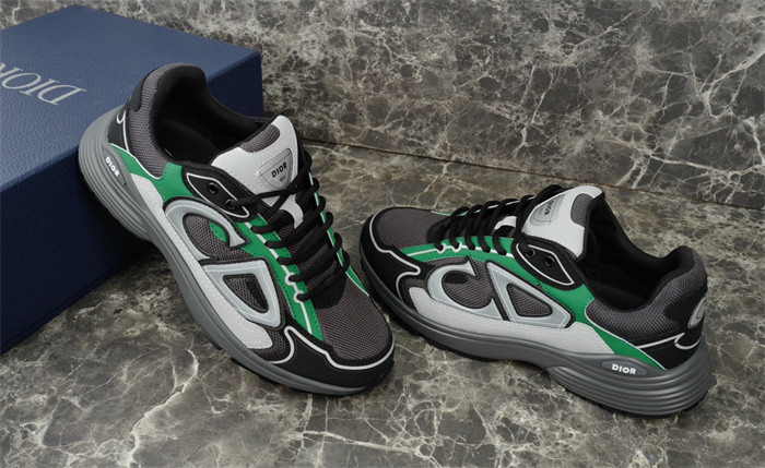 D10r b30 sneaker