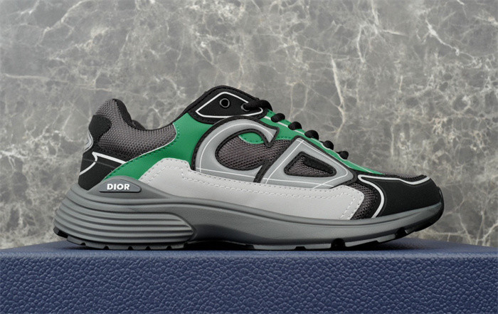D10r b30 sneaker