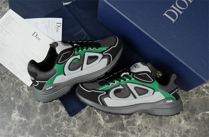D10r b30 sneaker