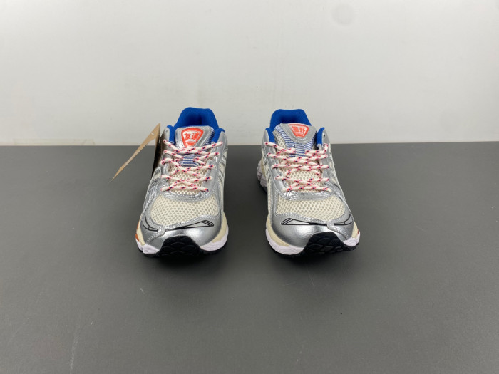 As1cs gel-kayano 12.1 ronnie fieg knicks