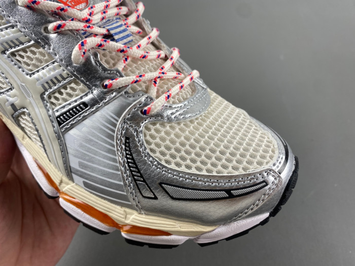 As1cs gel-kayano 12.1 ronnie fieg knicks