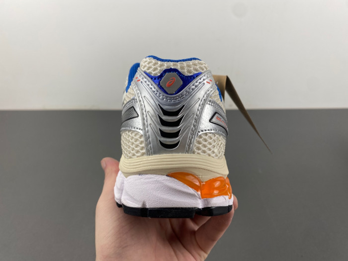 As1cs gel-kayano 12.1 ronnie fieg knicks