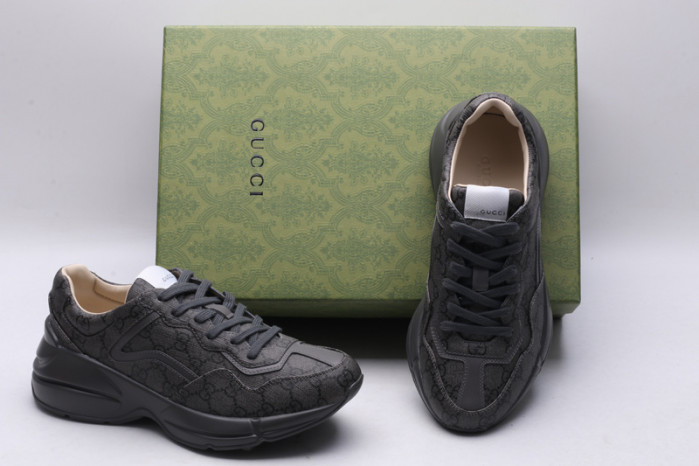 Gvc*1 rhyton vintage trainer sneaker