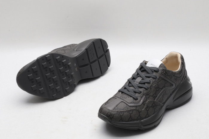 Gvc*1 rhyton vintage trainer sneaker