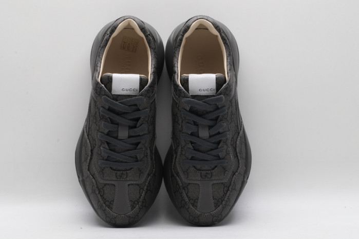 Gvc*1 rhyton vintage trainer sneaker