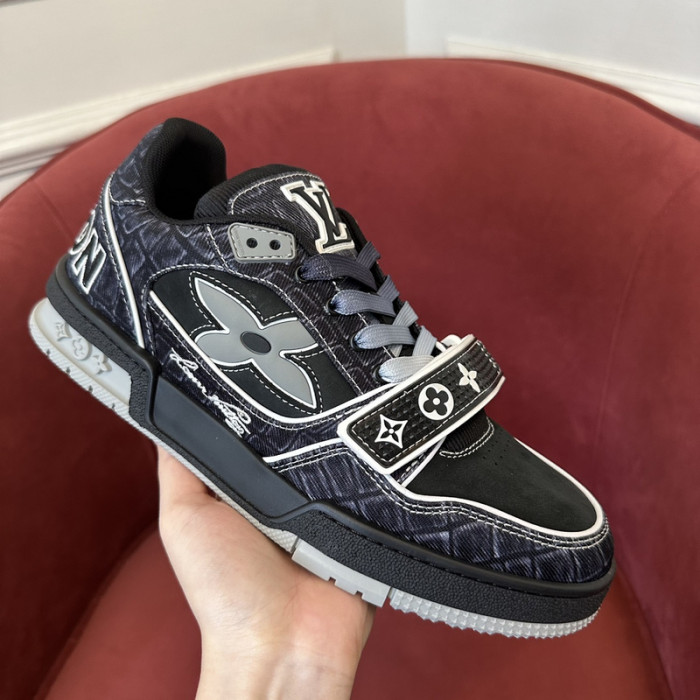 LV Trainer Sneaker