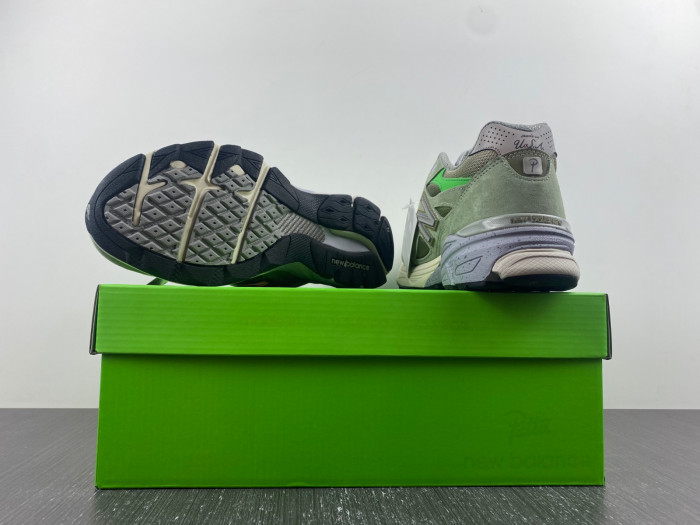 patta keep your family close x new Ba1an*e 990 v3 m990pp3