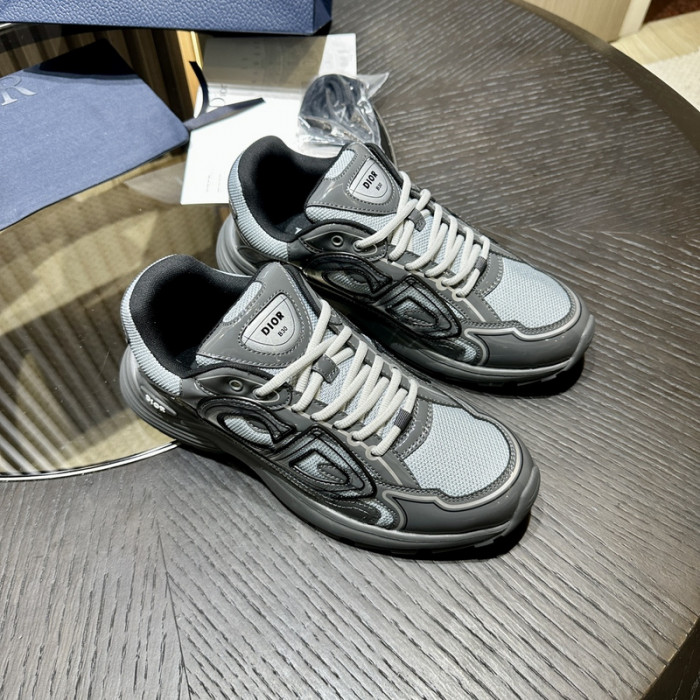 D10r b30 sneaker