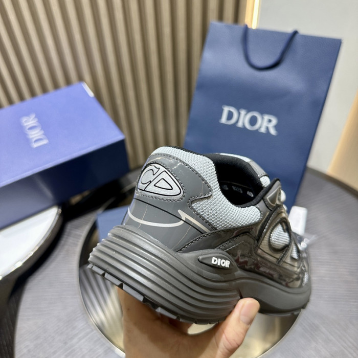 D10r b30 sneaker